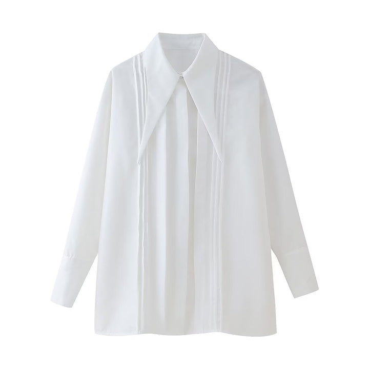 Large Pointed Collar White Shirt